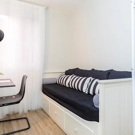 Casa Elisa Con Piscina Y Parking * Zaragoza
